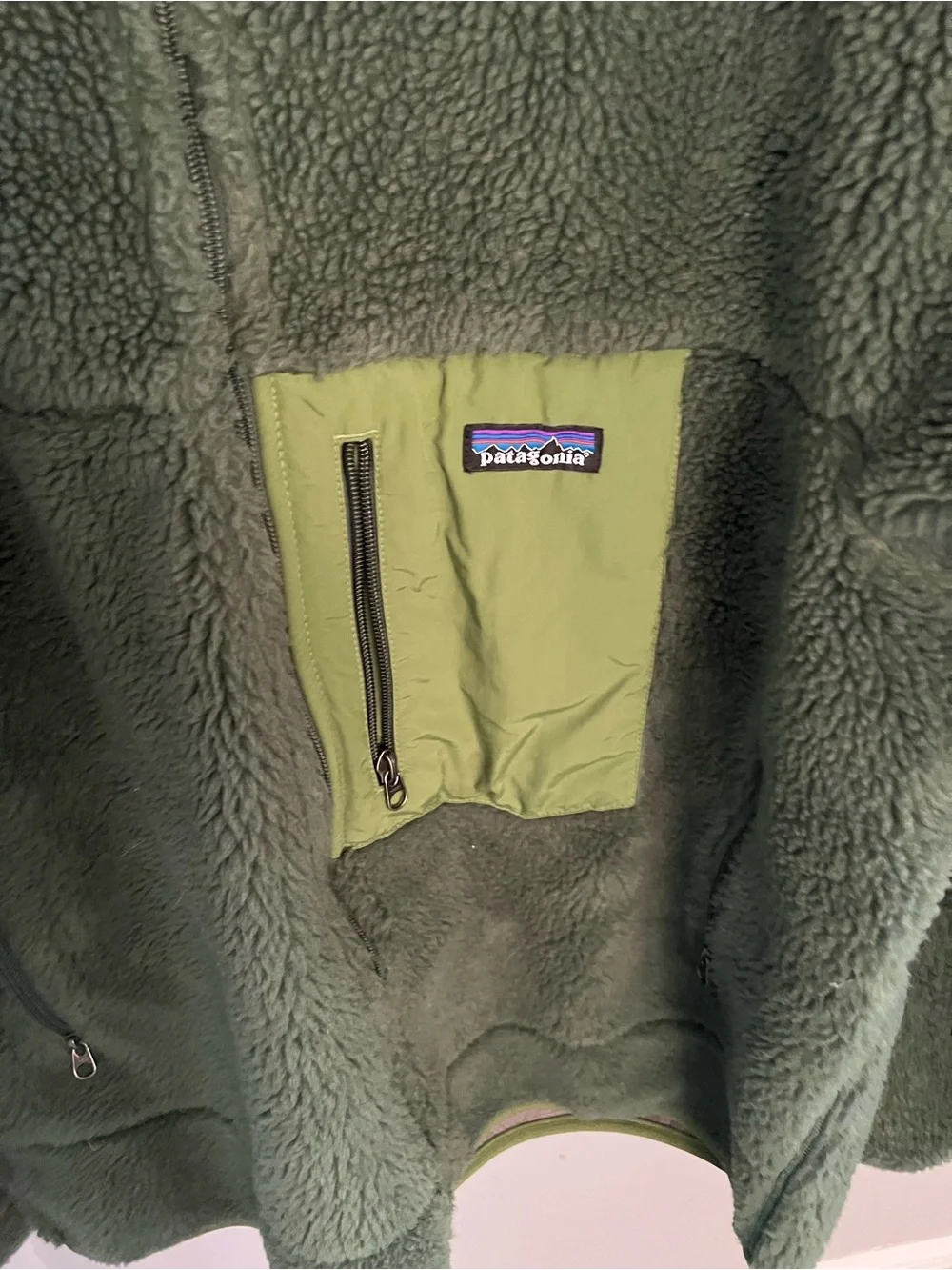 Patagonia Olive Green Sherpa Fleece Jacket with Lime Pocket